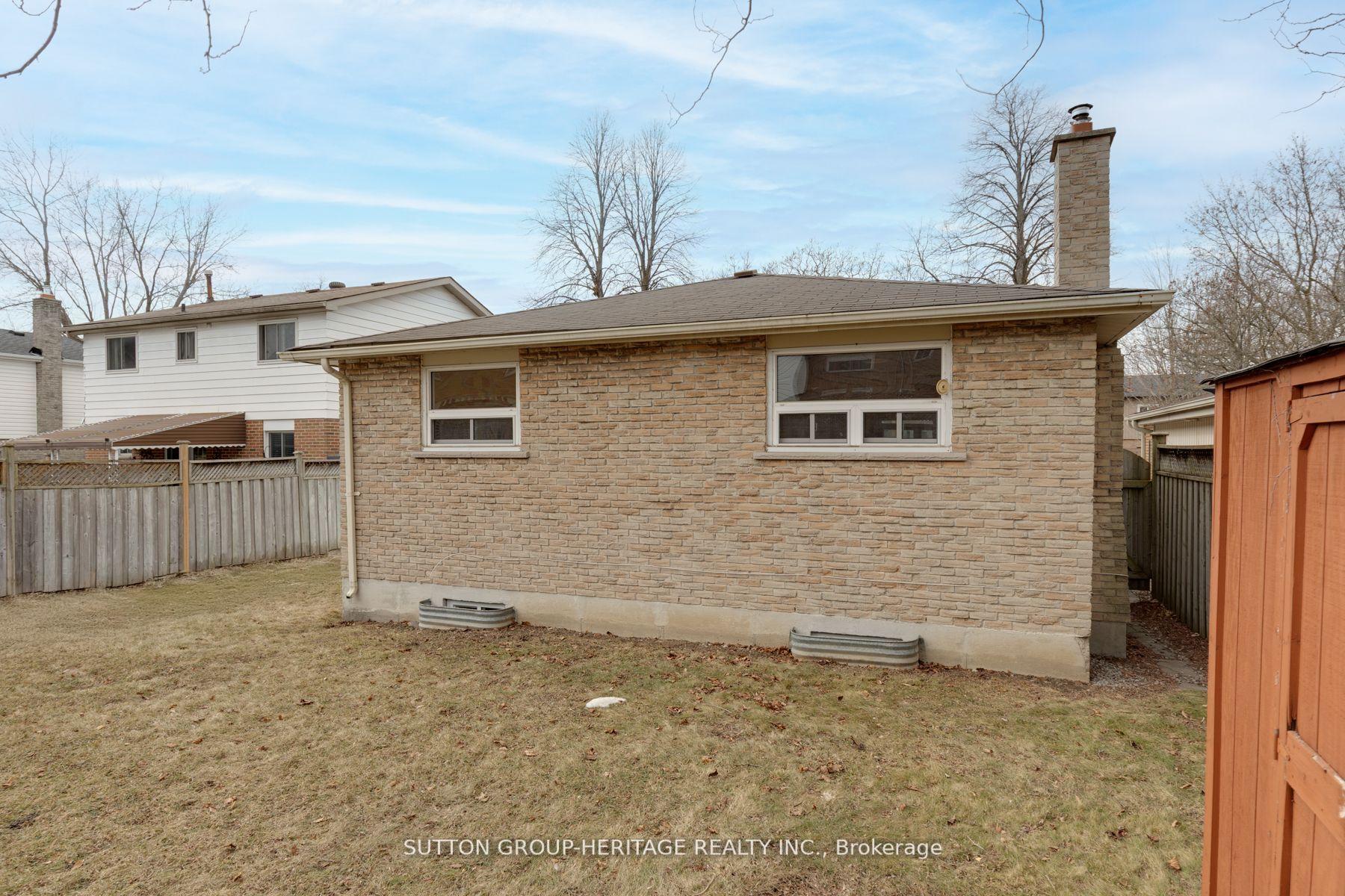 Photo 40 of 49 Calais Street, Whitby, Lynde Creek — HOMEH