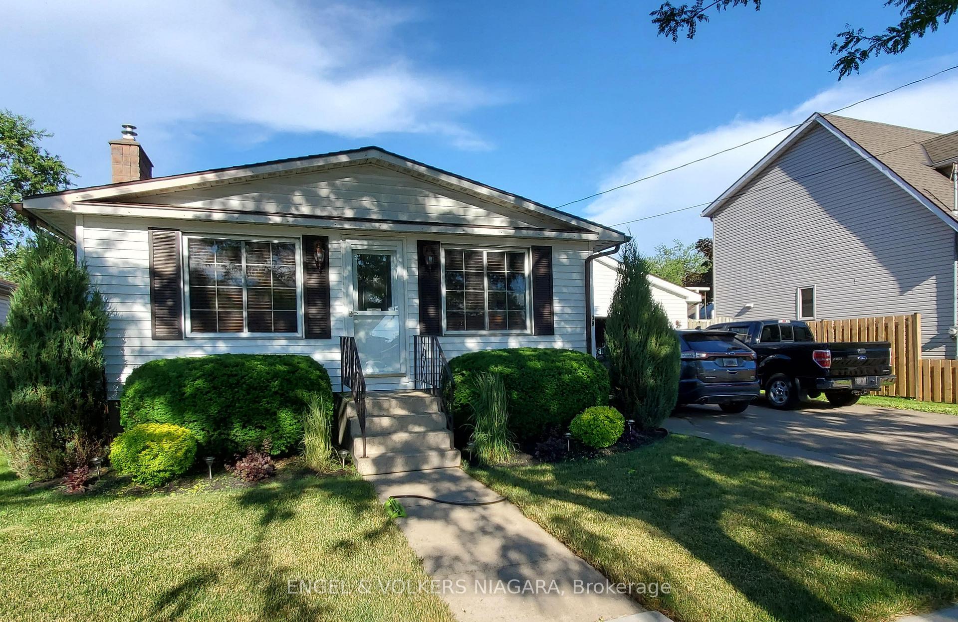 Photo 1 of 38 Lyons Avenue, Welland, Lincoln/Crowland — HOMEH