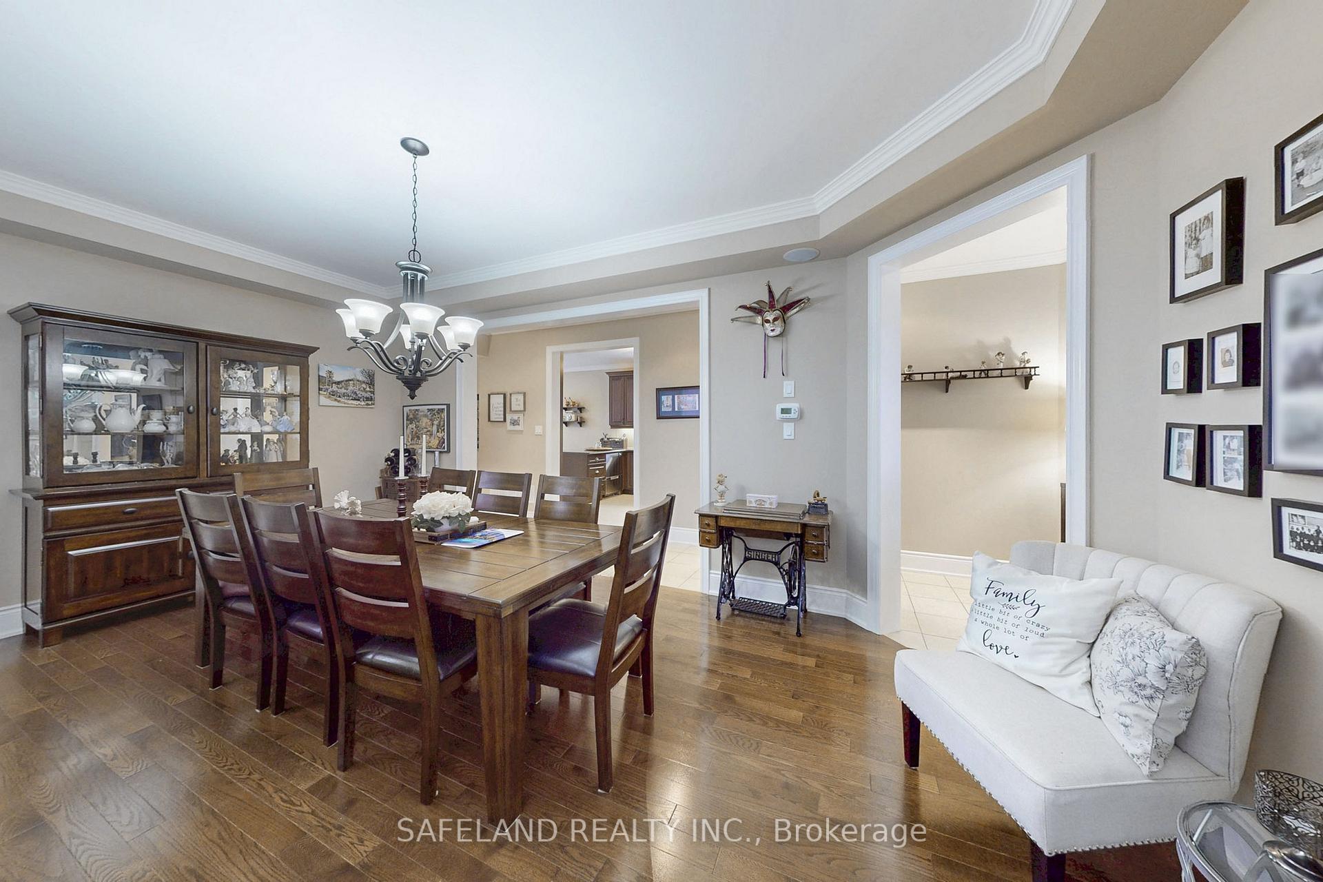 Photo 8 of 29 Riverhill Drive, Vaughan, Patterson — HOMEH