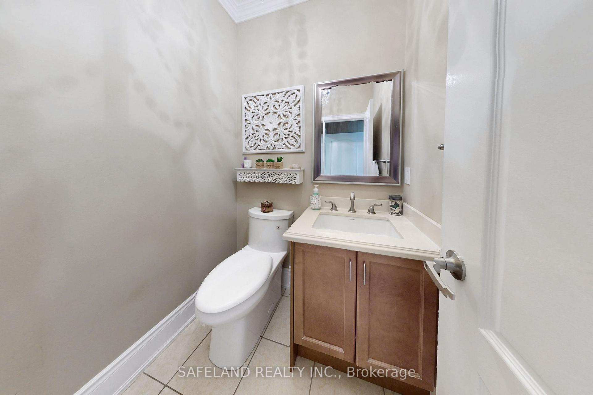 Photo 19 of 29 Riverhill Drive, Vaughan, Patterson — HOMEH