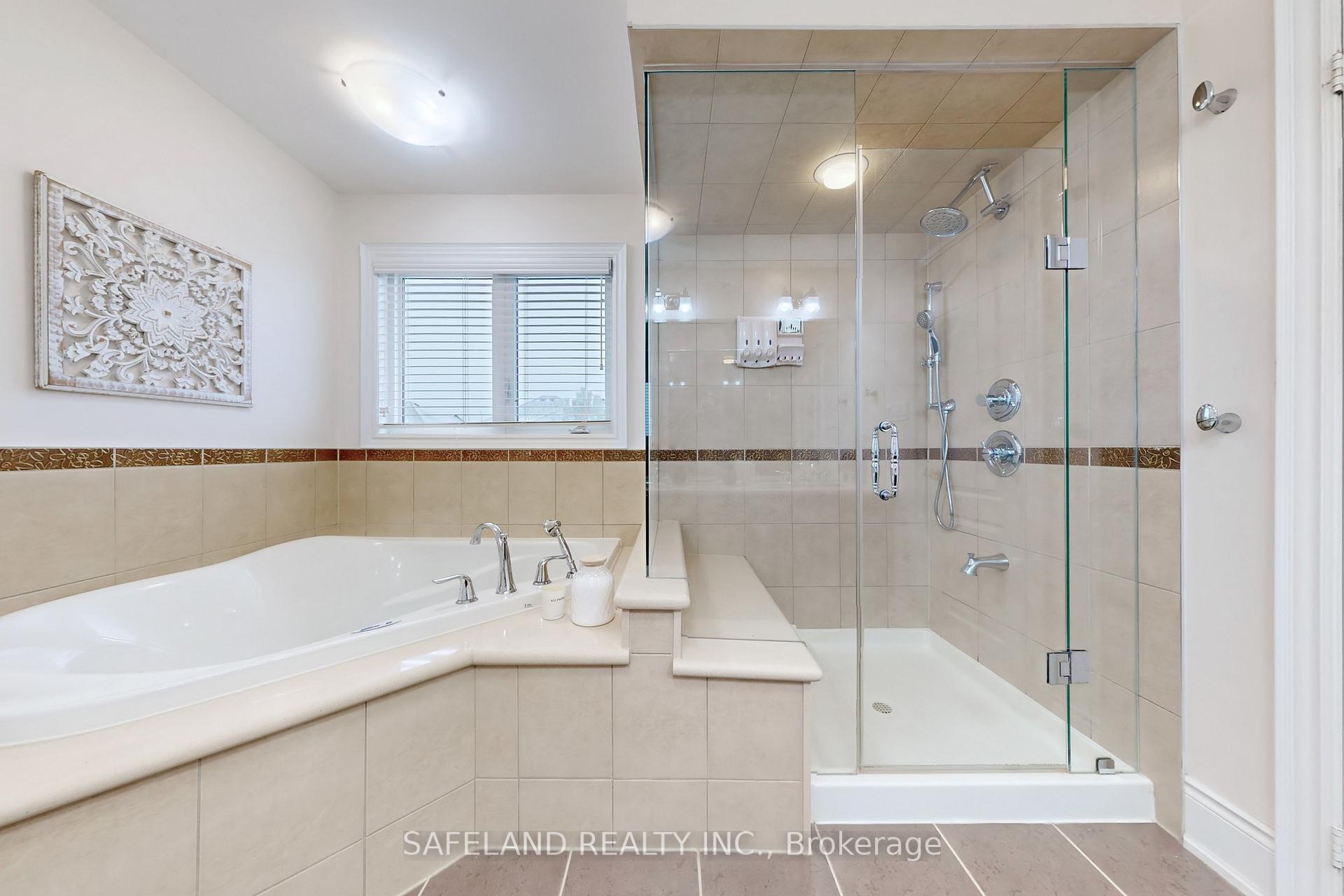 Photo 26 of 29 Riverhill Drive, Vaughan, Patterson — HOMEH
