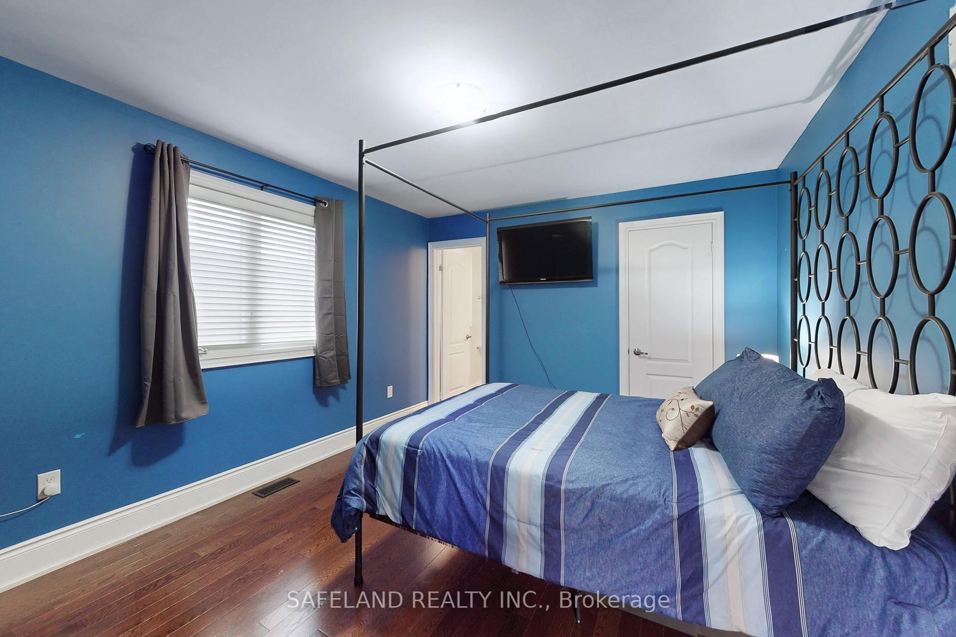 Photo 27 of 29 Riverhill Drive, Vaughan, Patterson — HOMEH