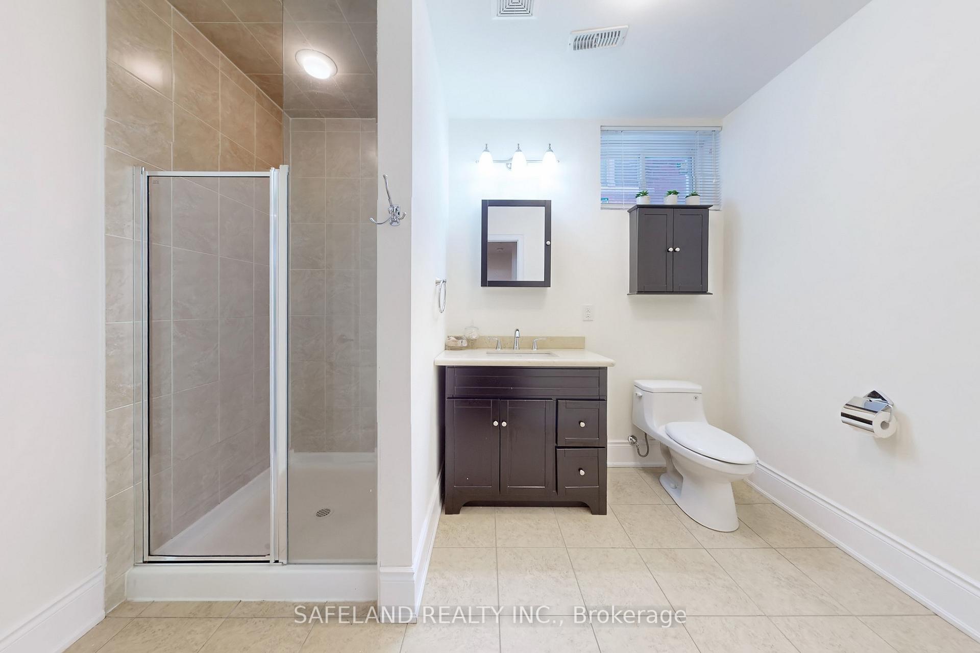 Photo 43 of 29 Riverhill Drive, Vaughan, Patterson — HOMEH