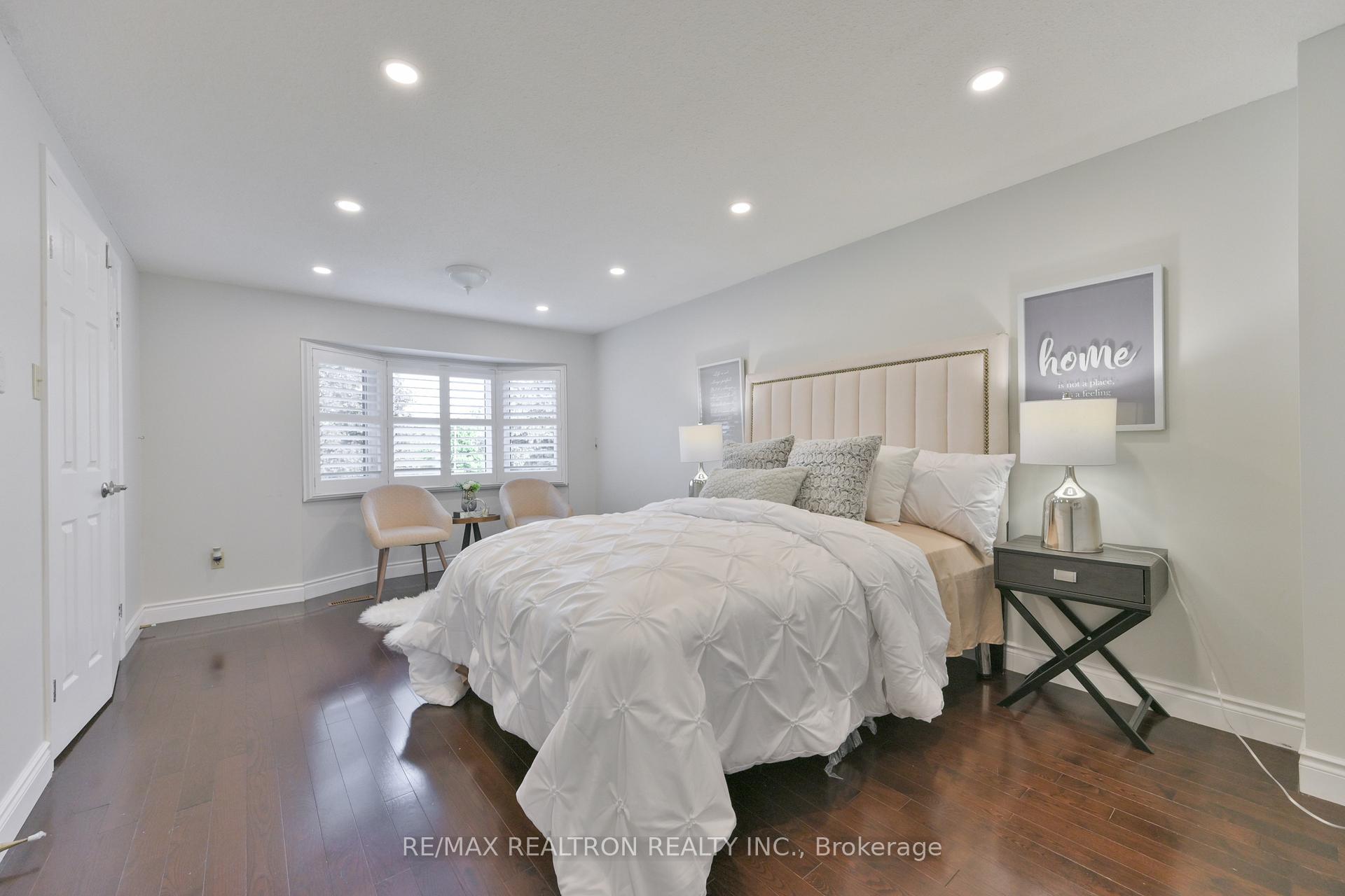 Photo 18 of 558 Village Parkway, Markham, Unionville — HOMEH