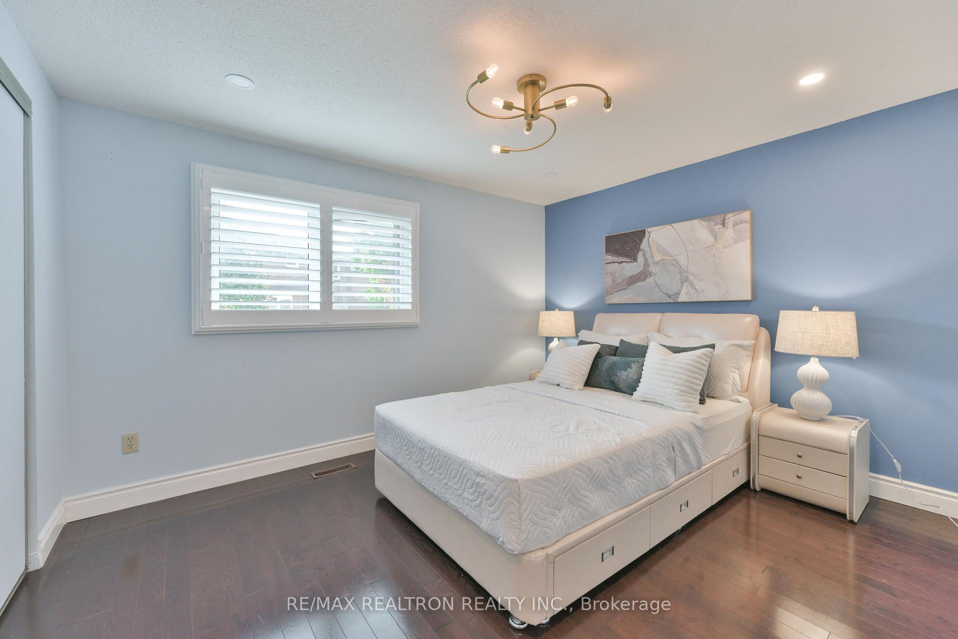 Photo 24 of 558 Village Parkway, Markham, Unionville — HOMEH