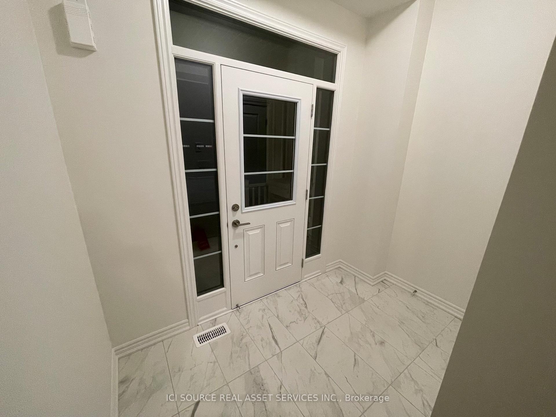 Photo 2 of 56 Velvet Drive, Whitby, Rural Whitby — HOMEH
