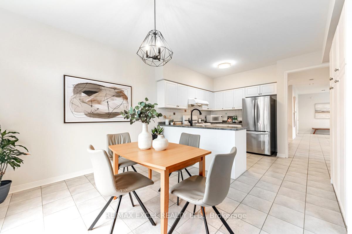 Photo 7 of 51 Cartmel Drive, Markham, Milliken Mills East — HOMEH