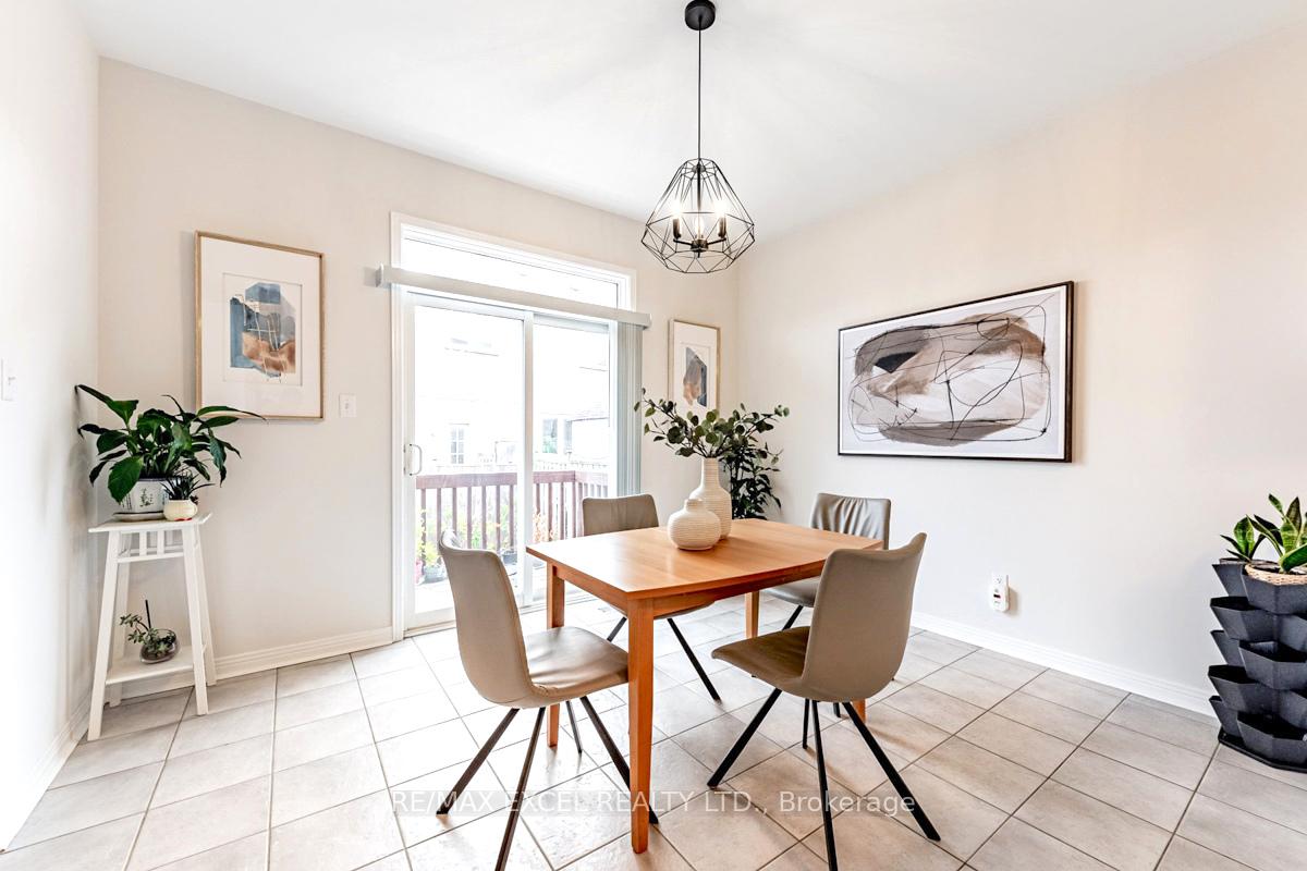 Photo 8 of 51 Cartmel Drive, Markham, Milliken Mills East — HOMEH