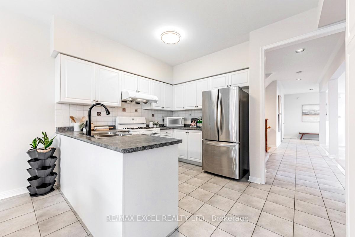 Photo 9 of 51 Cartmel Drive, Markham, Milliken Mills East — HOMEH