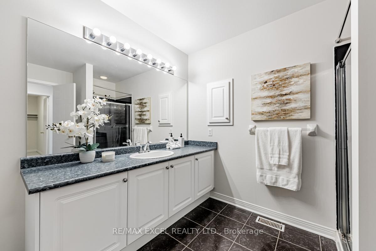Photo 12 of 51 Cartmel Drive, Markham, Milliken Mills East — HOMEH