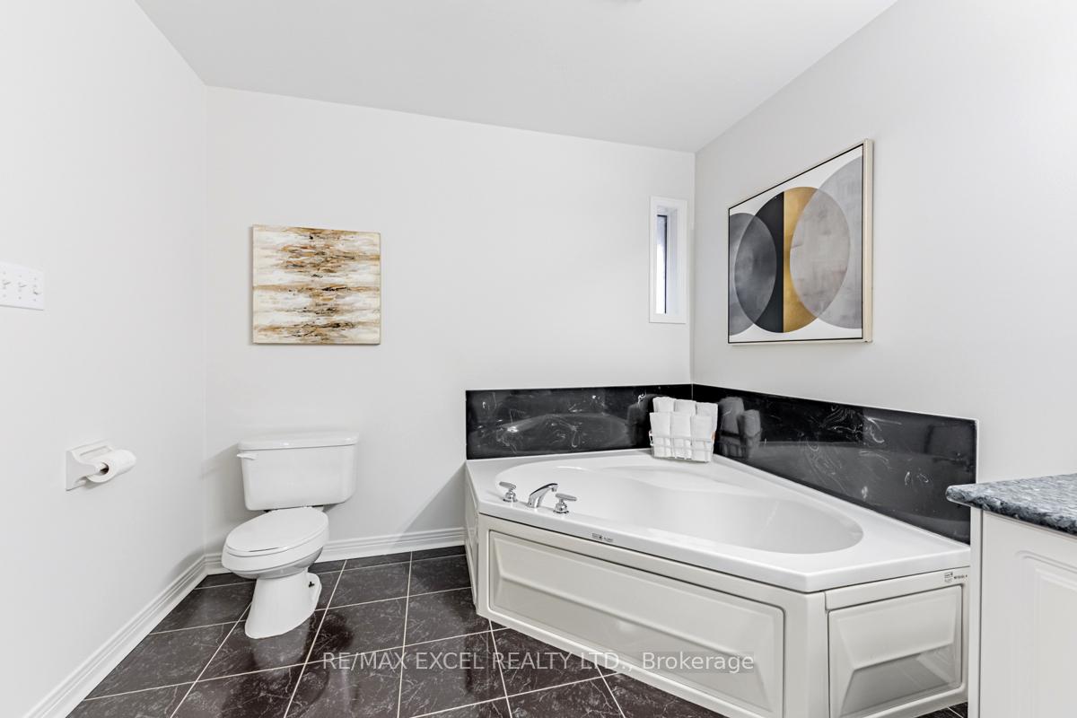 Photo 13 of 51 Cartmel Drive, Markham, Milliken Mills East — HOMEH