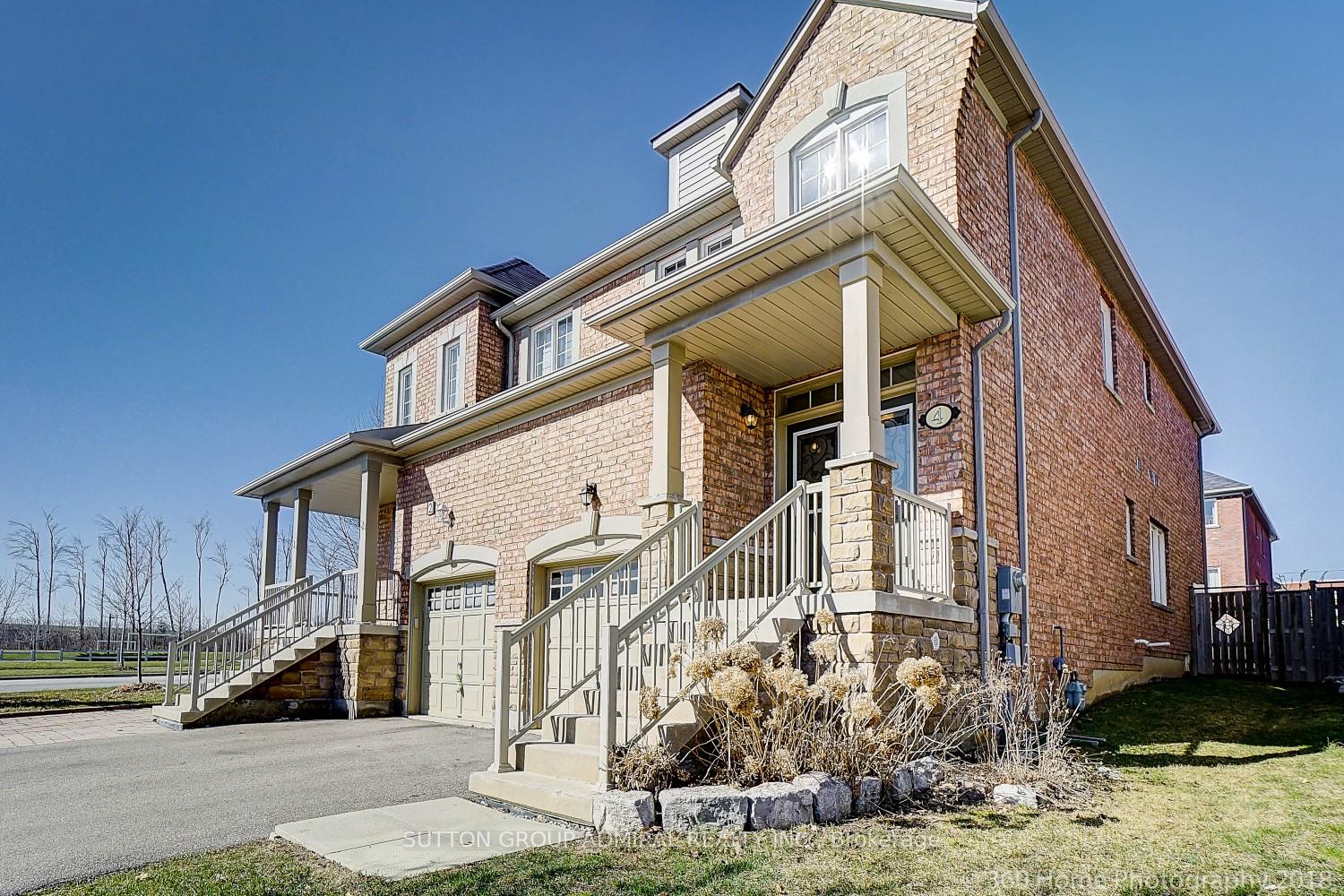 Photo 1 of 4 Spring Arbour Road, Vaughan, Patterson — HOMEH