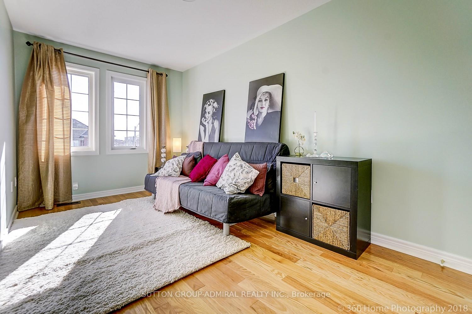 Photo 16 of 4 Spring Arbour Road, Vaughan, Patterson — HOMEH