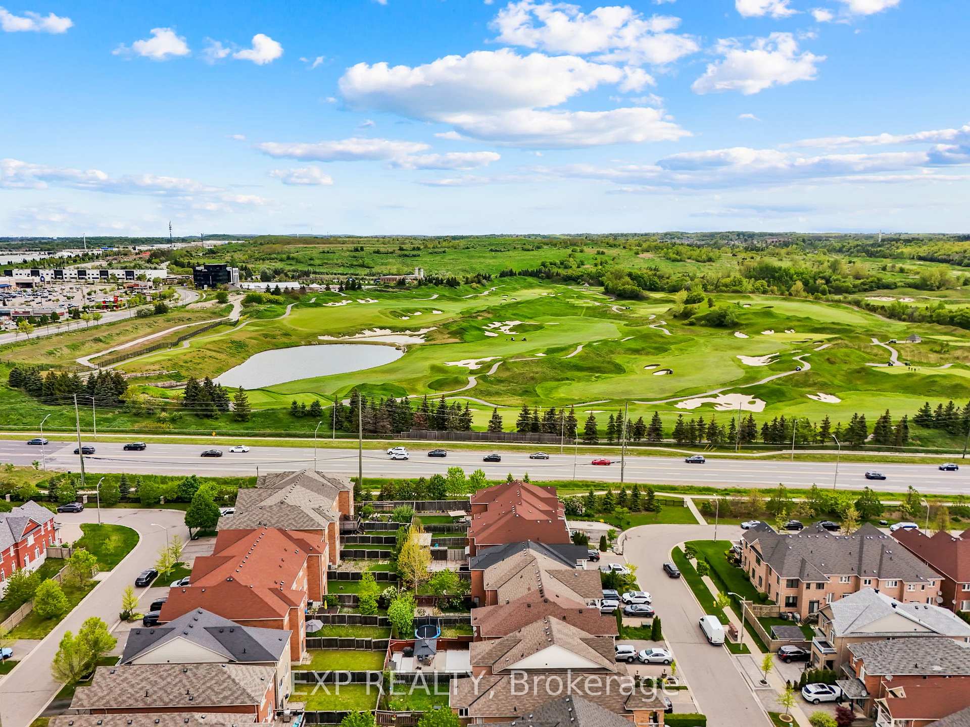 Photo 5 of 77 Catalpa Crescent, Vaughan, Patterson — HOMEH