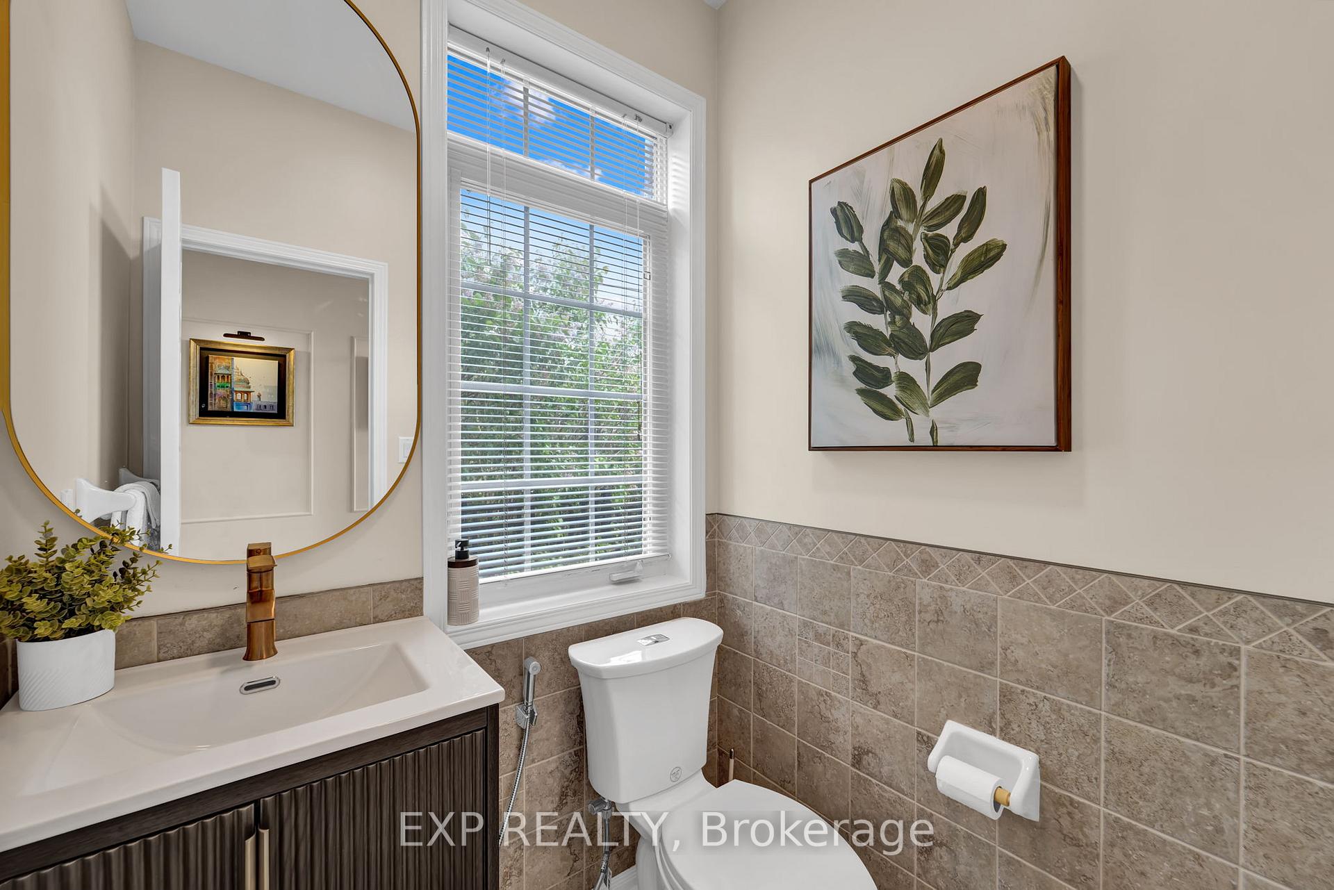 Photo 12 of 77 Catalpa Crescent, Vaughan, Patterson — HOMEH