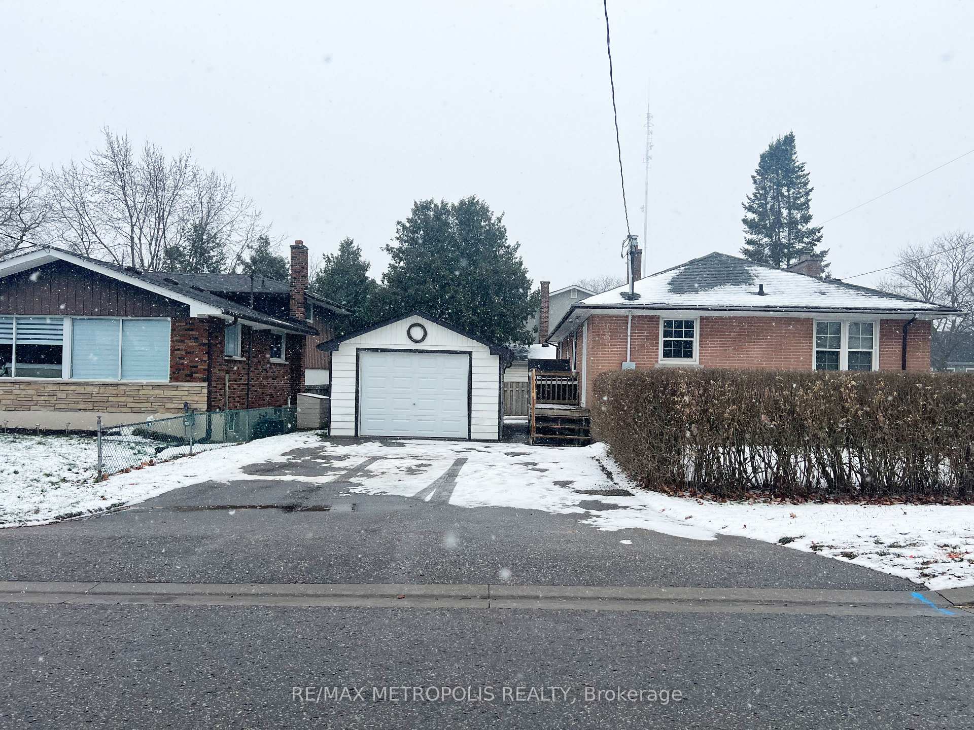 Front of Unit Bsmt, 1101 King Street