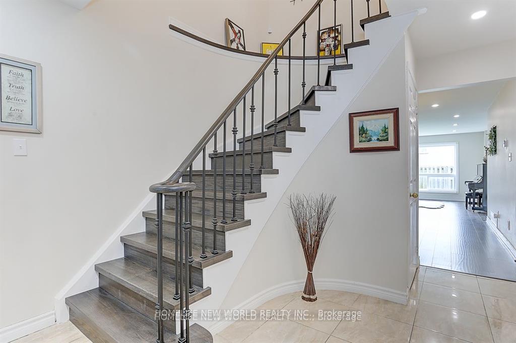 Photo 6 of 23 Martlesham Road, Markham, Milliken Mills East — HOMEH