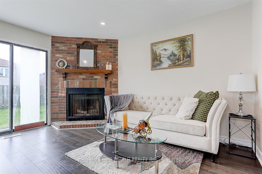 Photo 13 of 23 Martlesham Road, Markham, Milliken Mills East — HOMEH