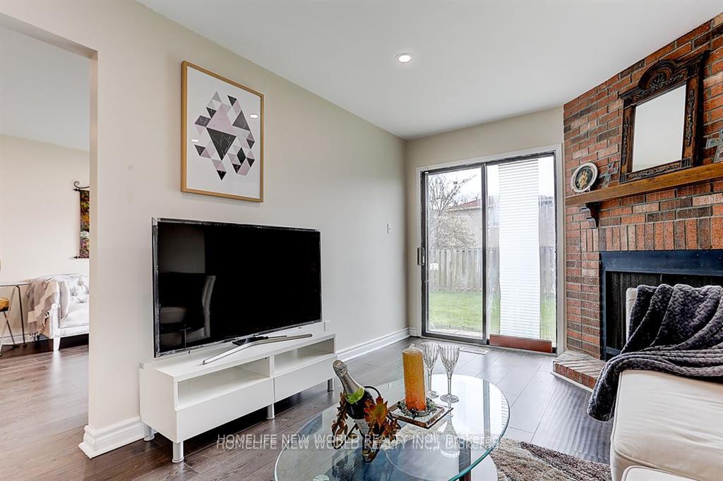 Photo 15 of 23 Martlesham Road, Markham, Milliken Mills East — HOMEH