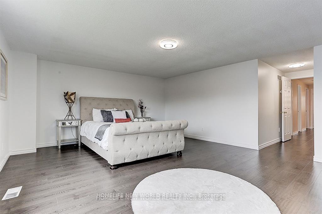 Photo 26 of 23 Martlesham Road, Markham, Milliken Mills East — HOMEH