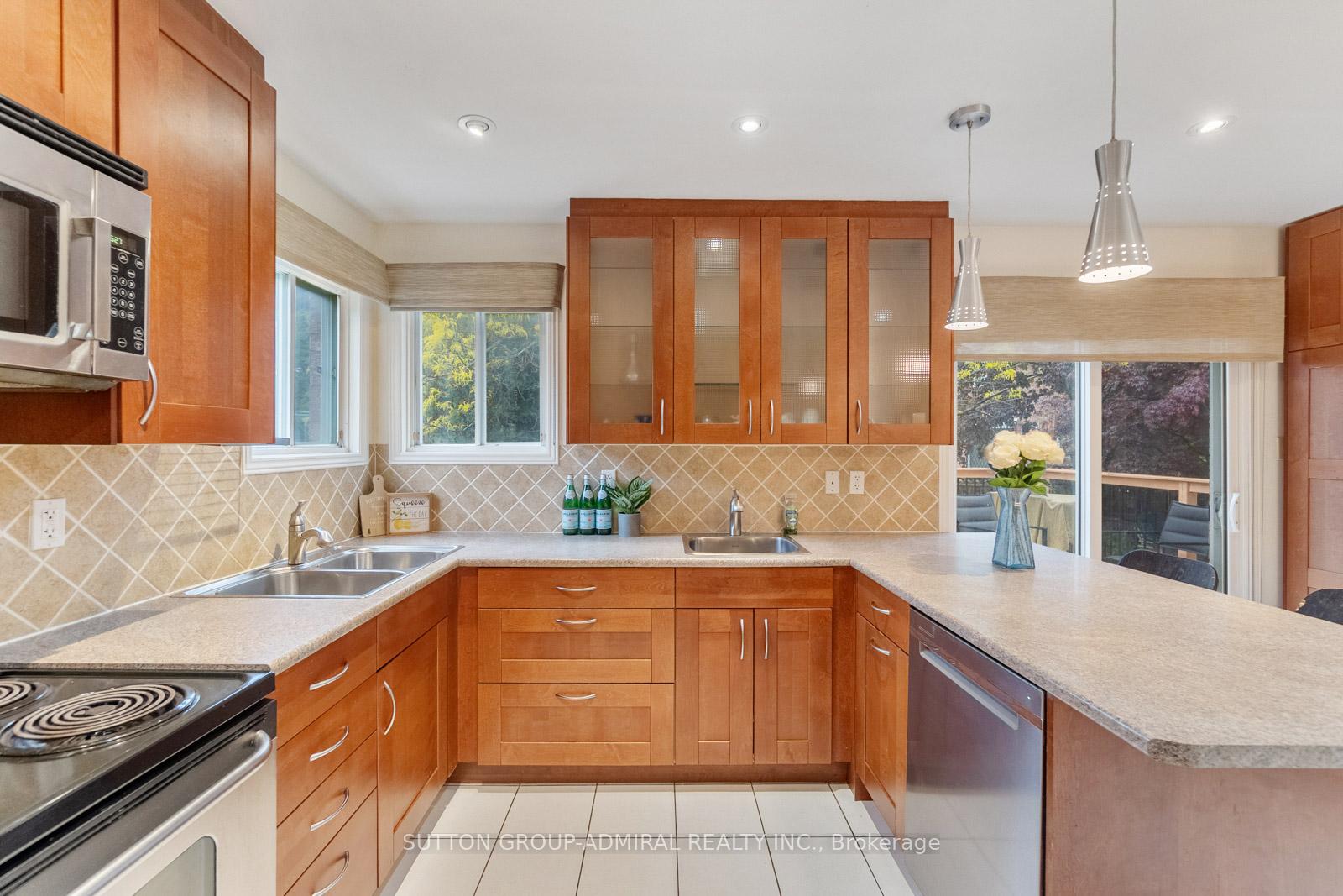 Photo 14 of 288 Chelwood Drive, Vaughan, Brownridge — HOMEH