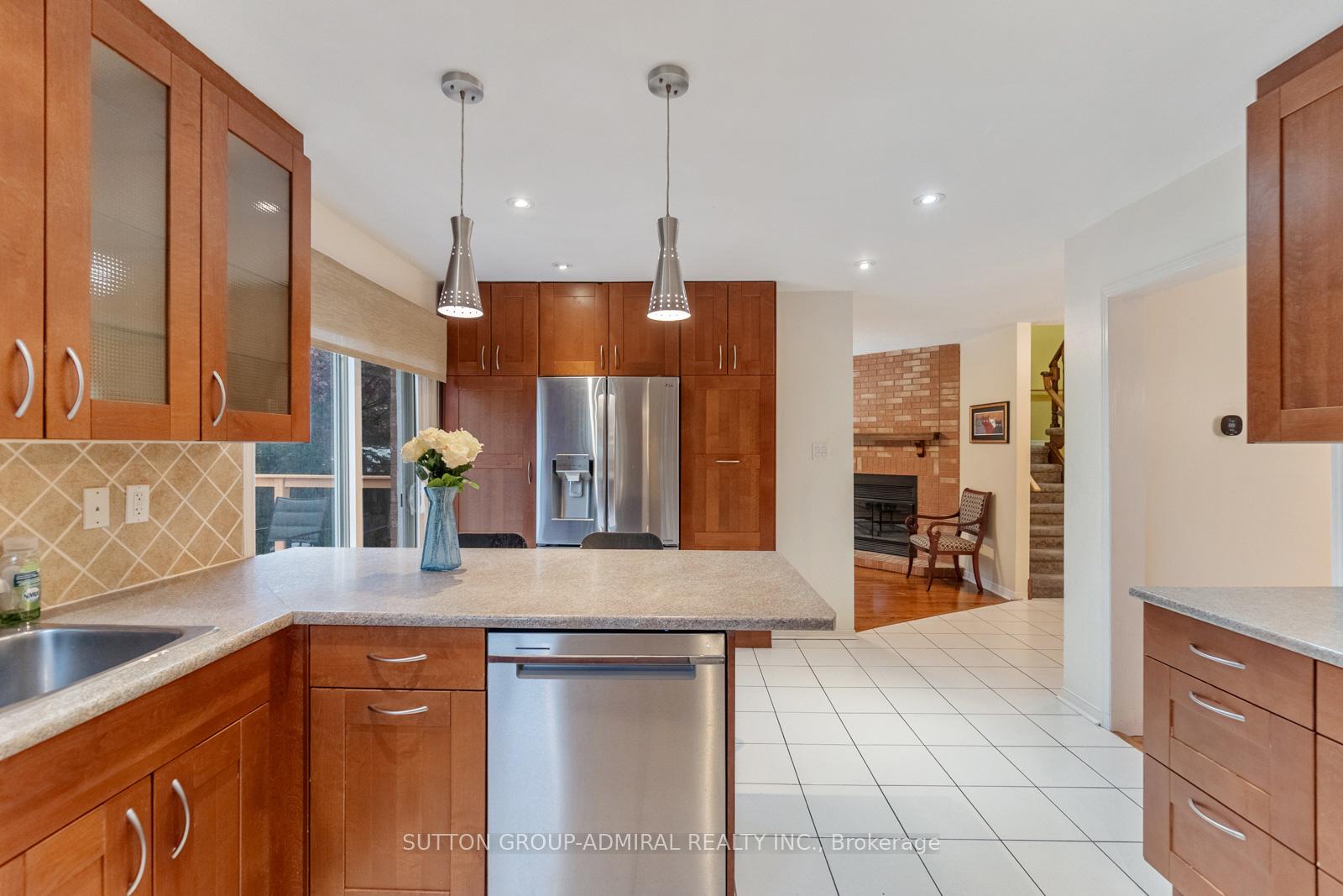 Photo 15 of 288 Chelwood Drive, Vaughan, Brownridge — HOMEH