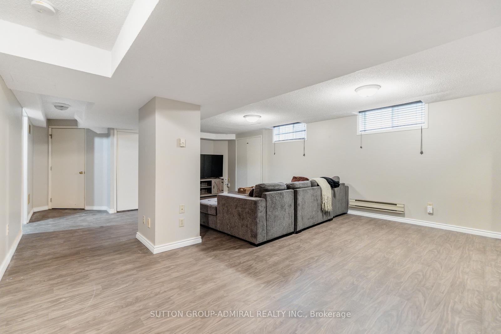 Photo 33 of 288 Chelwood Drive, Vaughan, Brownridge — HOMEH