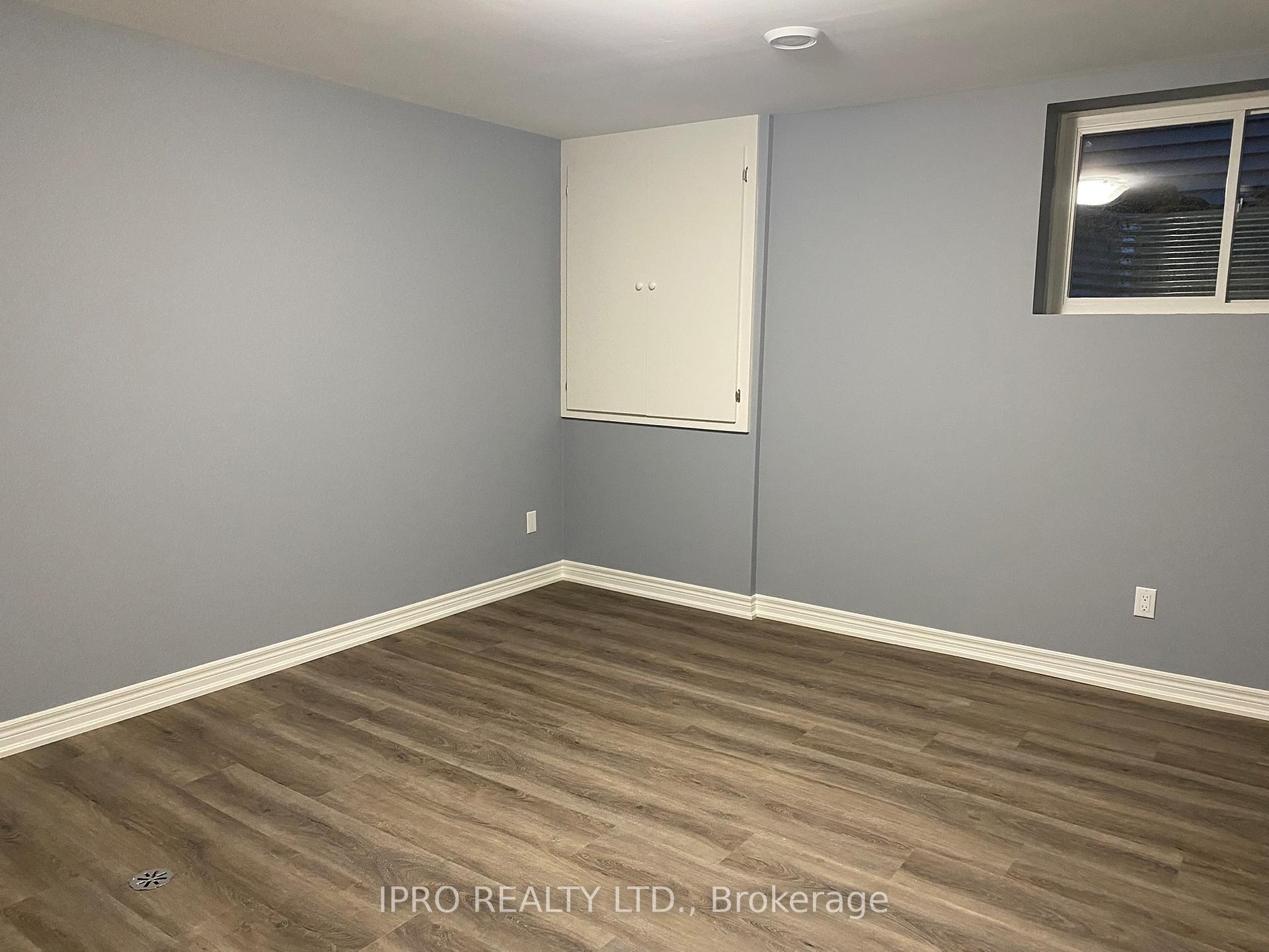 Photo 5 of Unit Basemnt, 203 Classic Avenue, Welland, Lincoln/Crowland — HOMEH