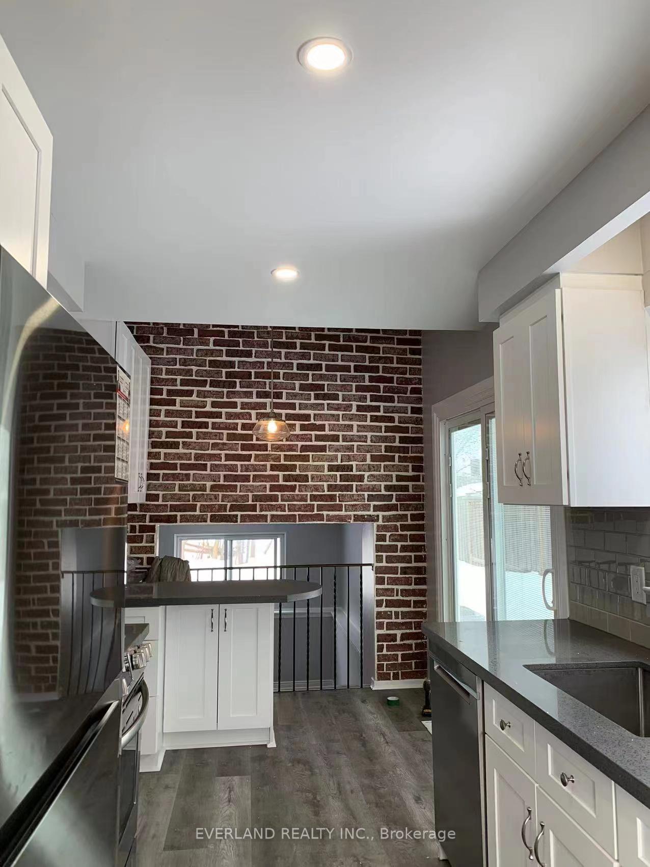 Photo 7 of 28 Brooksbank Crescent, Ajax, South West — HOMEH