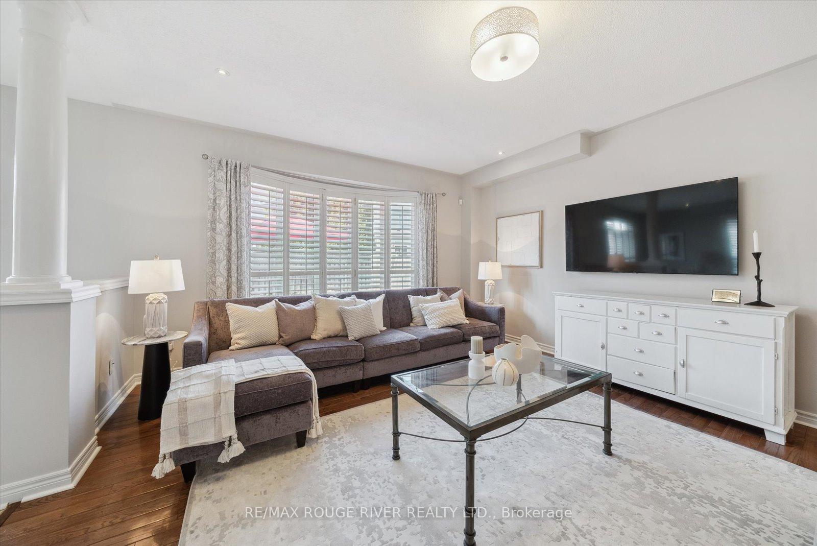 Photo 13 of 57 Penhurst Drive, Whitby, Brooklin — HOMEH