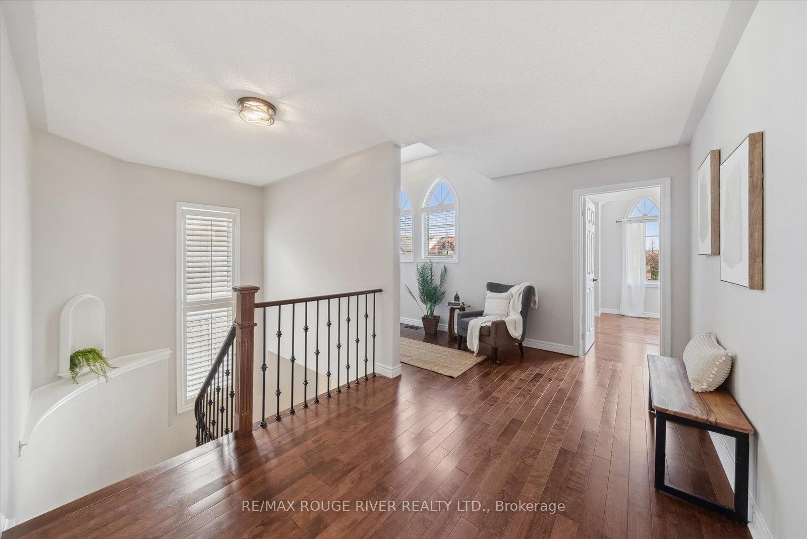 Photo 19 of 57 Penhurst Drive, Whitby, Brooklin — HOMEH