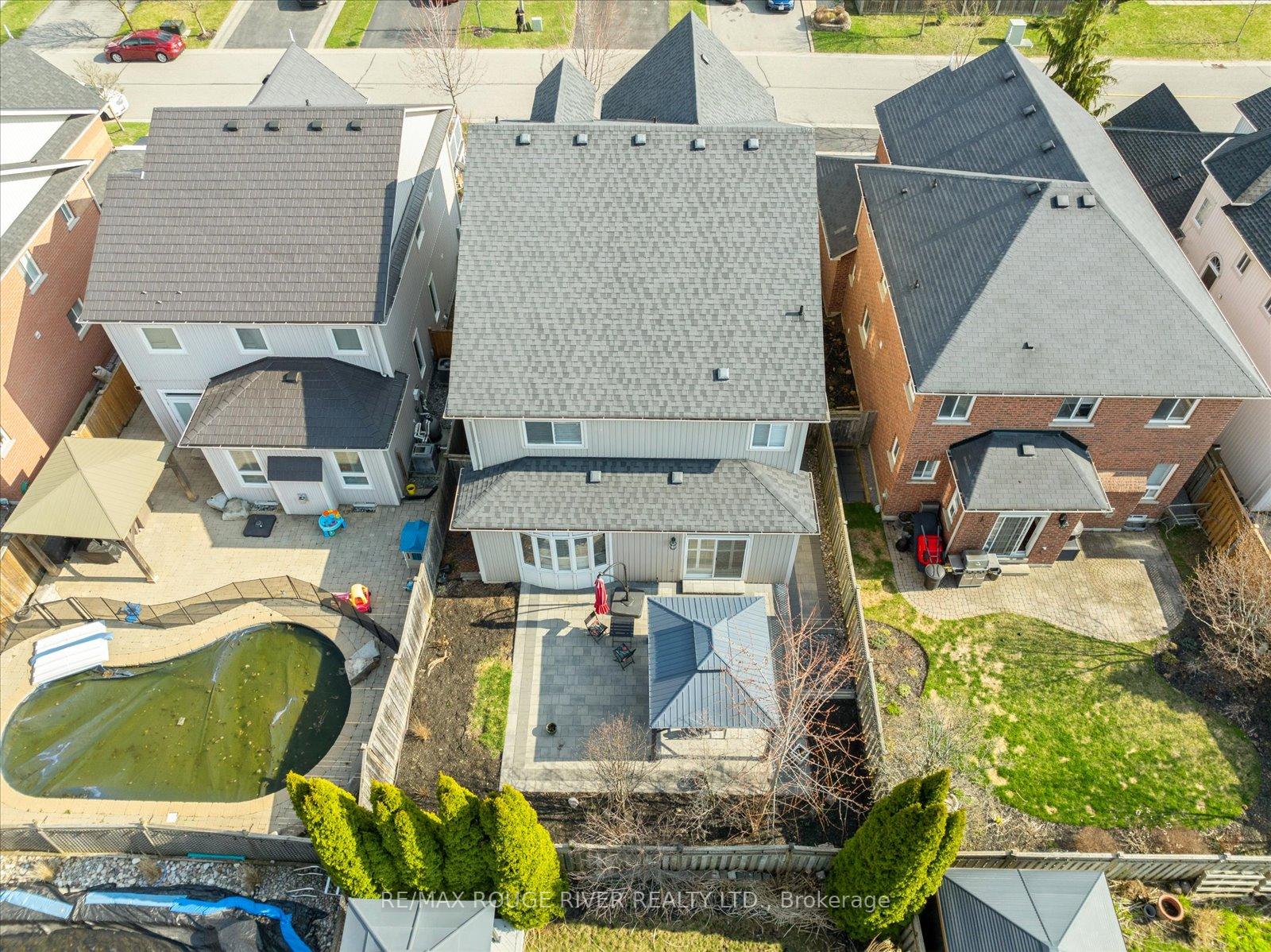 Photo 38 of 57 Penhurst Drive, Whitby, Brooklin — HOMEH