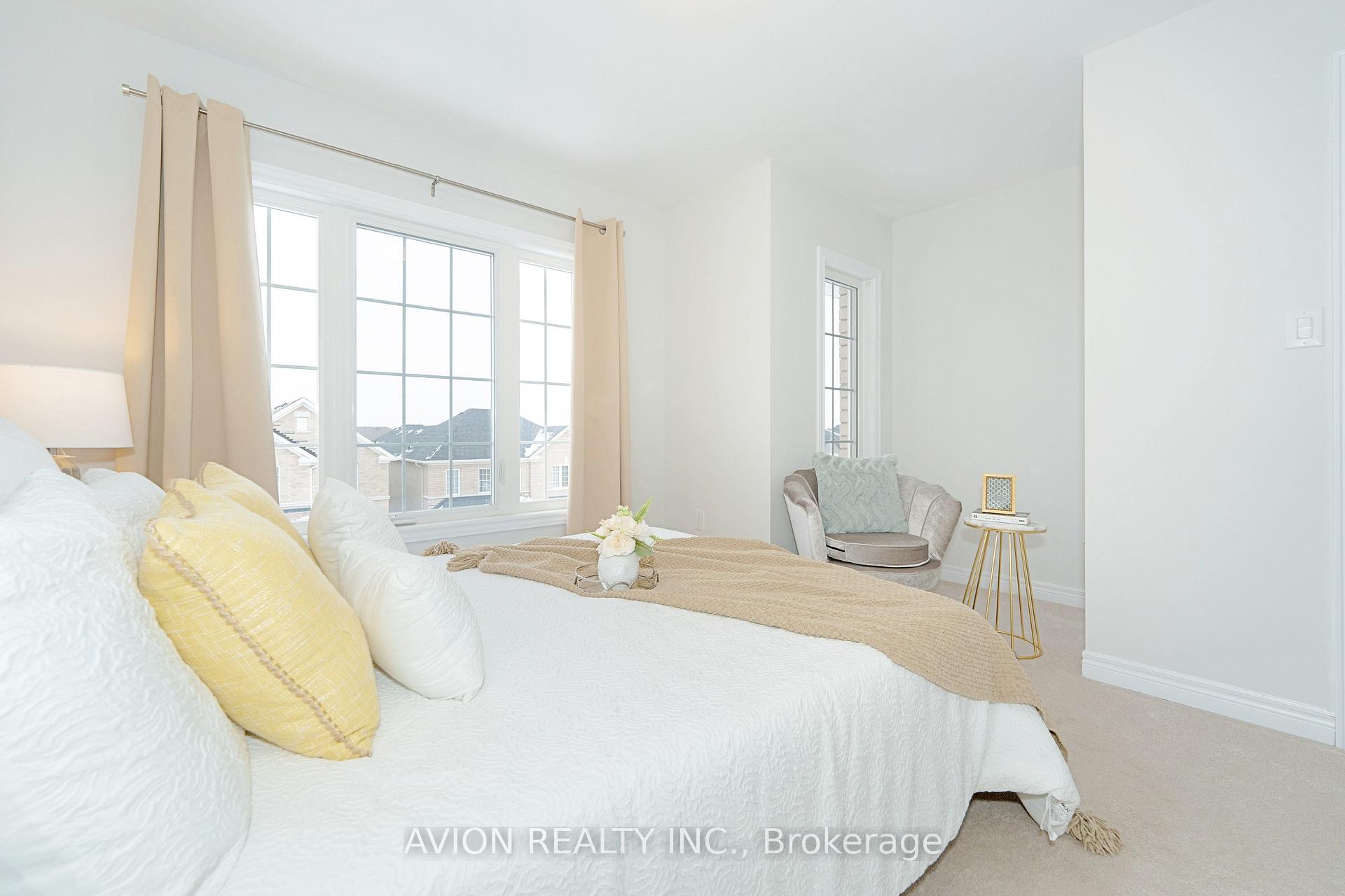 Photo 24 of 535 White's Hill Avenue, Markham, Cornell — HOMEH