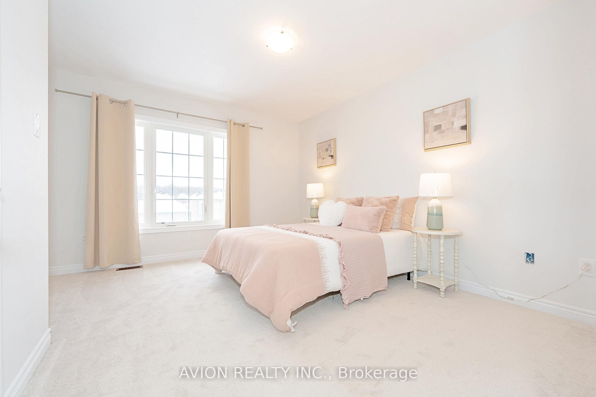 Photo 28 of 535 White's Hill Avenue, Markham, Cornell — HOMEH
