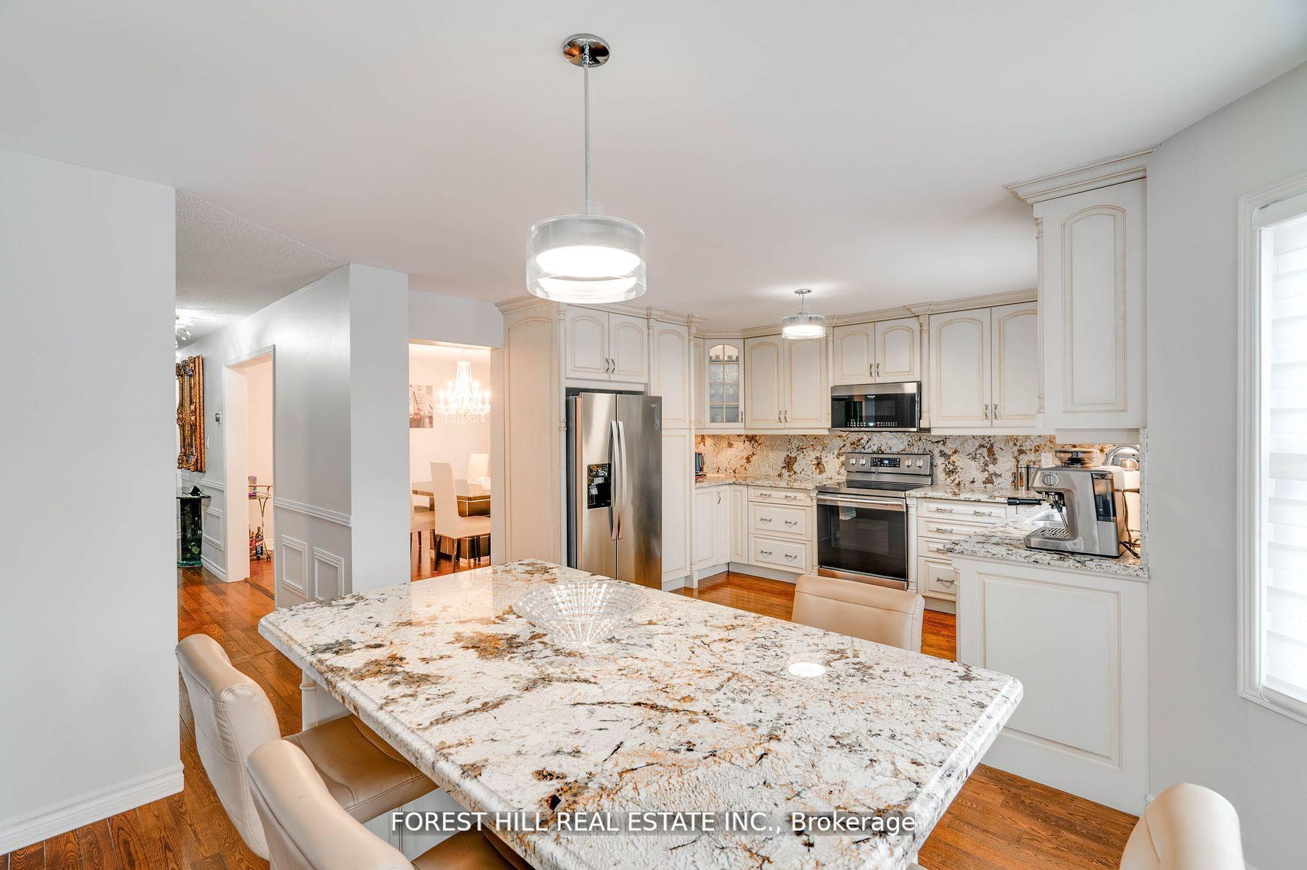 Photo 14 of 48 Haskell Crescent, Aurora, Aurora Highlands — HOMEH