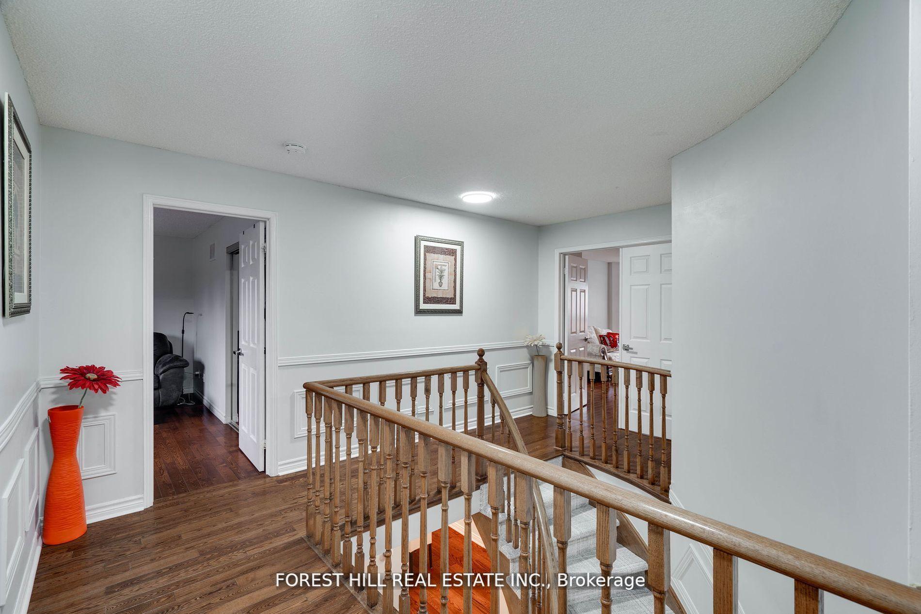 Photo 16 of 48 Haskell Crescent, Aurora, Aurora Highlands — HOMEH