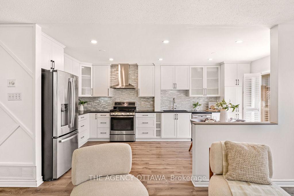 Photo 18 of 70 Appledale Drive, Ottawa, Barrhaven - Longfields — HOMEH