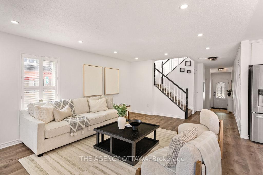 Photo 22 of 70 Appledale Drive, Ottawa, Barrhaven - Longfields — HOMEH