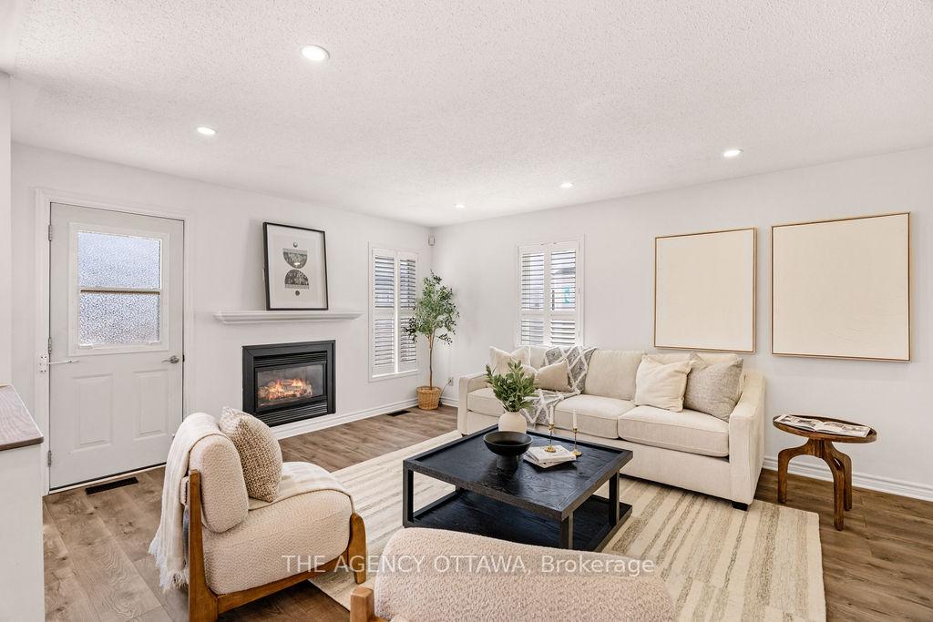 Photo 11 of 70 Appledale Drive, Ottawa, Barrhaven - Longfields — HOMEH
