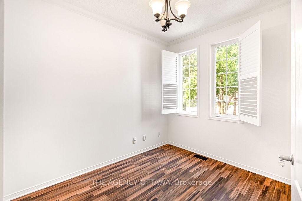 Photo 16 of 70 Appledale Drive, Ottawa, Barrhaven - Longfields — HOMEH