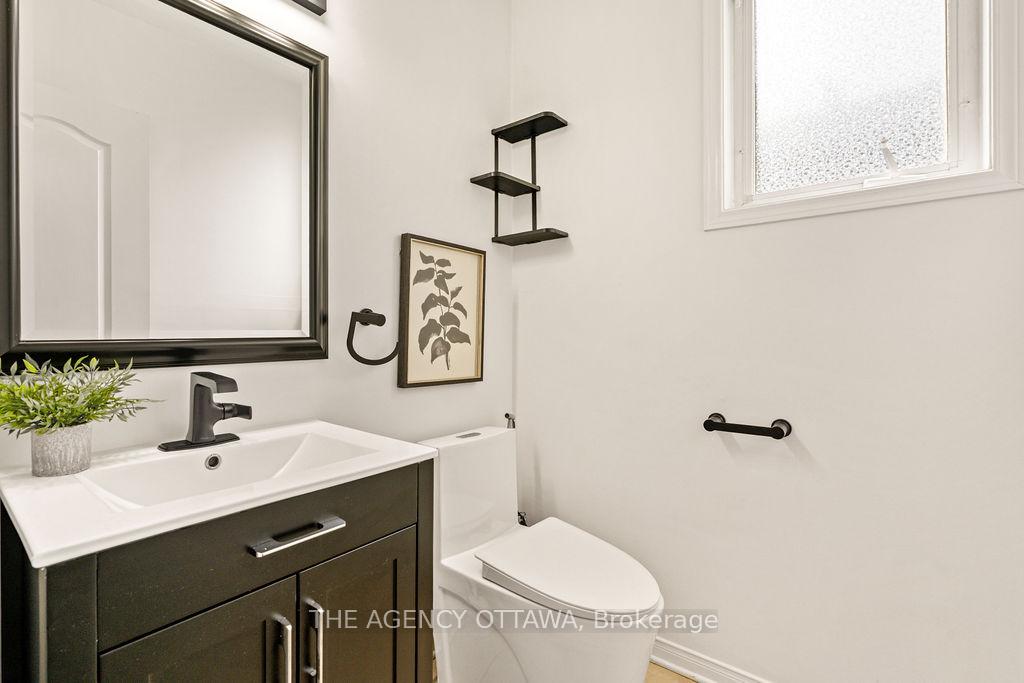 Photo 21 of 70 Appledale Drive, Ottawa, Barrhaven - Longfields — HOMEH