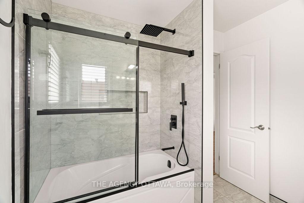 Photo 30 of 70 Appledale Drive, Ottawa, Barrhaven - Longfields — HOMEH