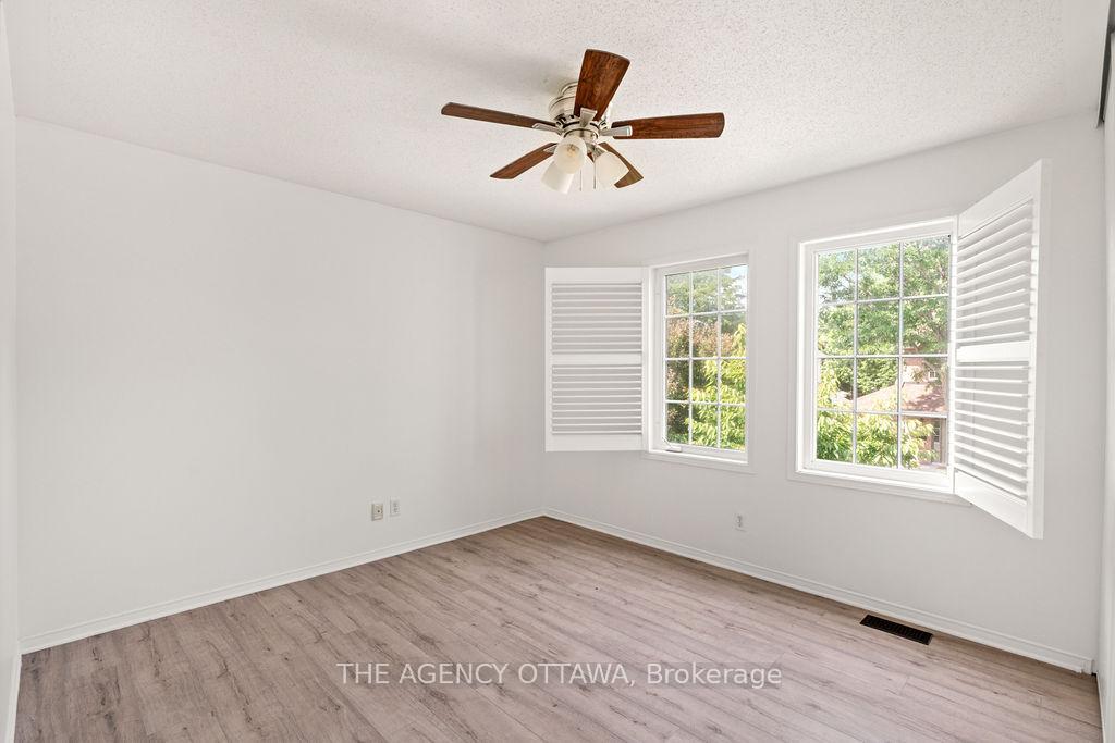 Photo 33 of 70 Appledale Drive, Ottawa, Barrhaven - Longfields — HOMEH