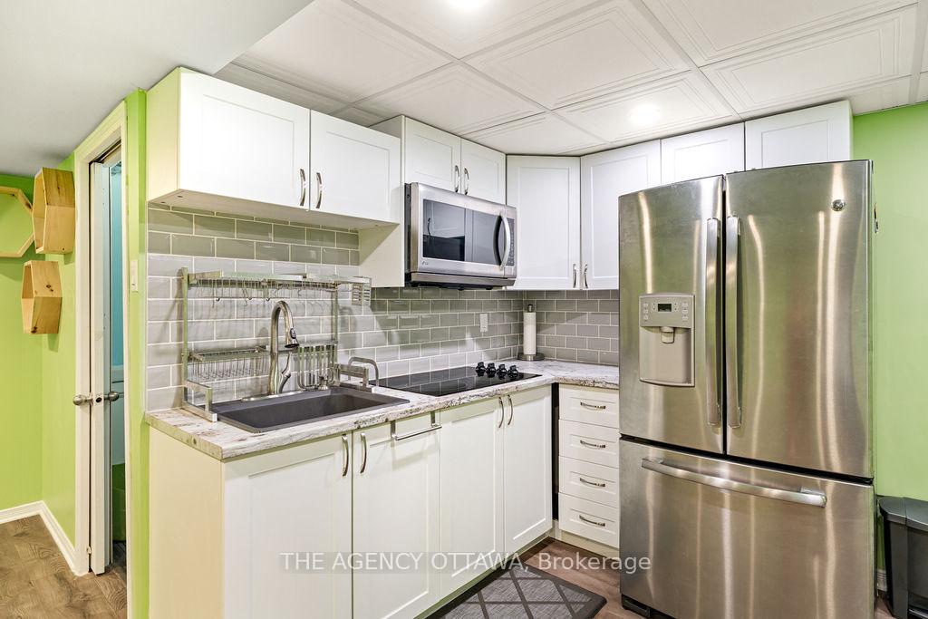 Photo 37 of 70 Appledale Drive, Ottawa, Barrhaven - Longfields — HOMEH