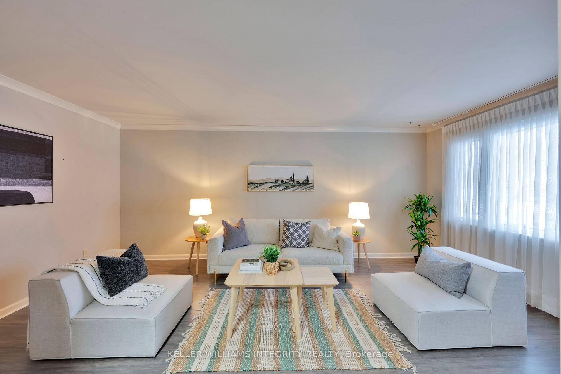 Photo 4 of 1592 Digby Street, Ottawa, Riverview Park — HOMEH