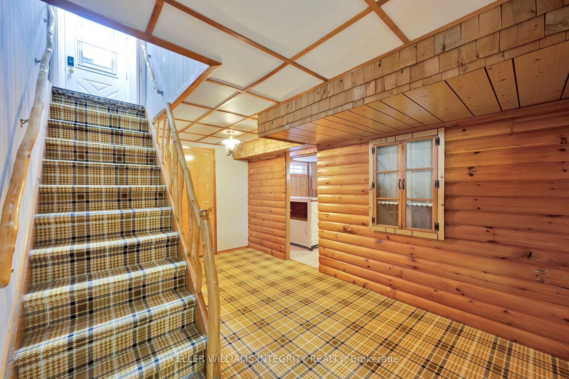 Photo 17 of 1592 Digby Street, Ottawa, Riverview Park — HOMEH