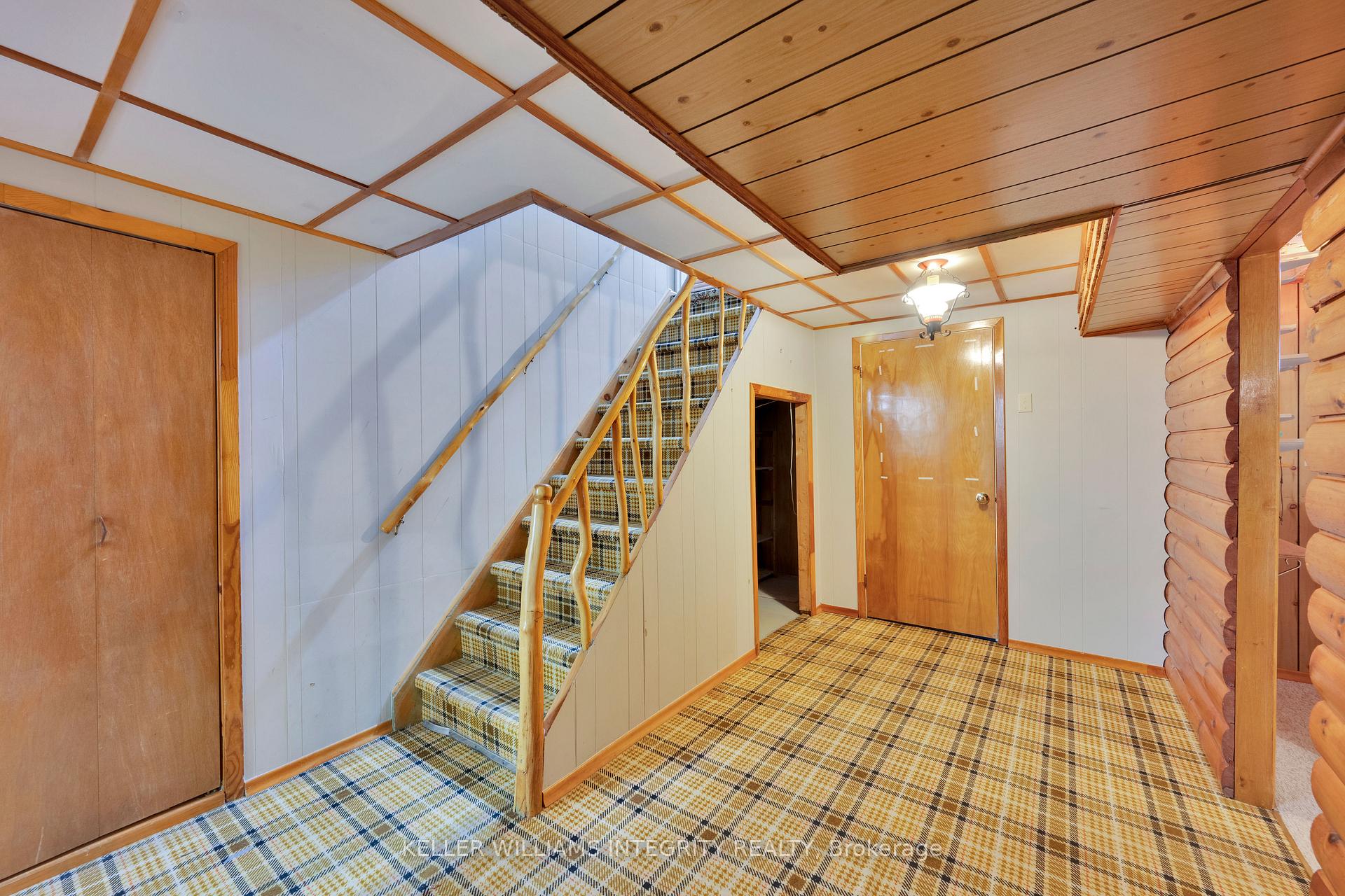Photo 16 of 1592 Digby Street, Ottawa, Riverview Park — HOMEH