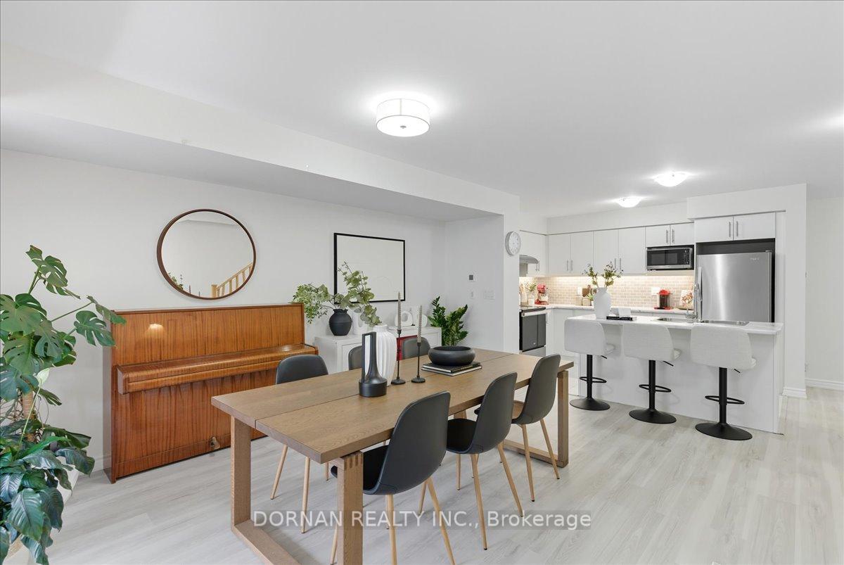 Photo 16 of 33 Mappin Way, Whitby, Rolling Acres — HOMEH