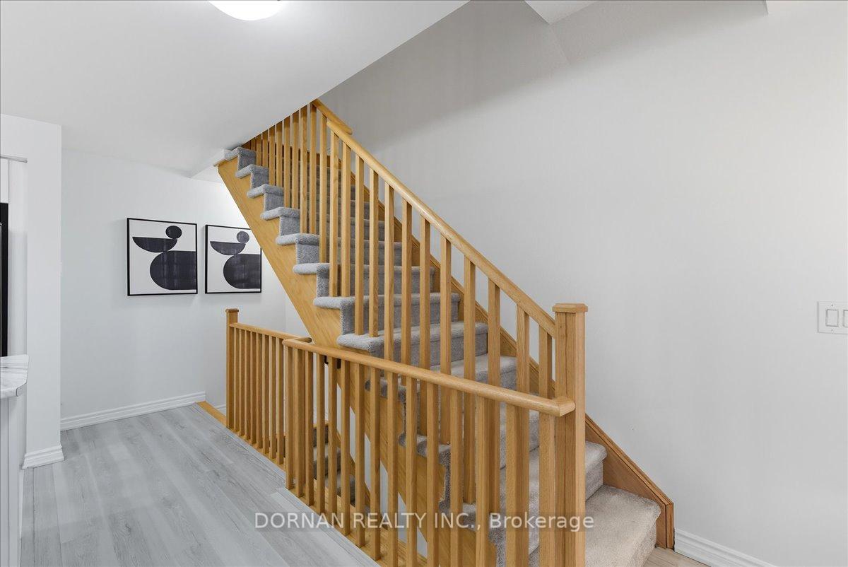 Photo 22 of 33 Mappin Way, Whitby, Rolling Acres — HOMEH
