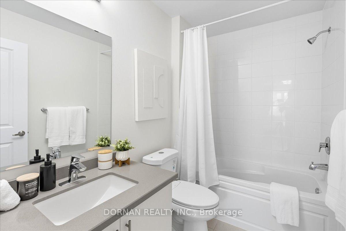 Photo 28 of 33 Mappin Way, Whitby, Rolling Acres — HOMEH